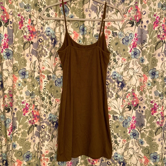 Urban Outfitters Dress (olive green) - Picture 2 of 4